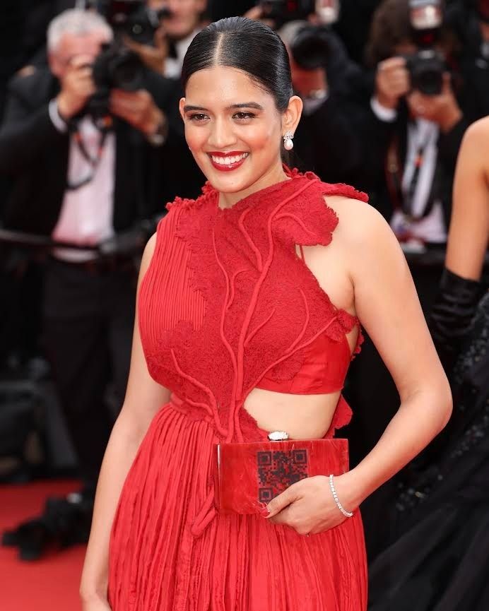 Shivani Bafna Biography – Indian-American Influencer, Entrepreneur, Speaker & Content Creator