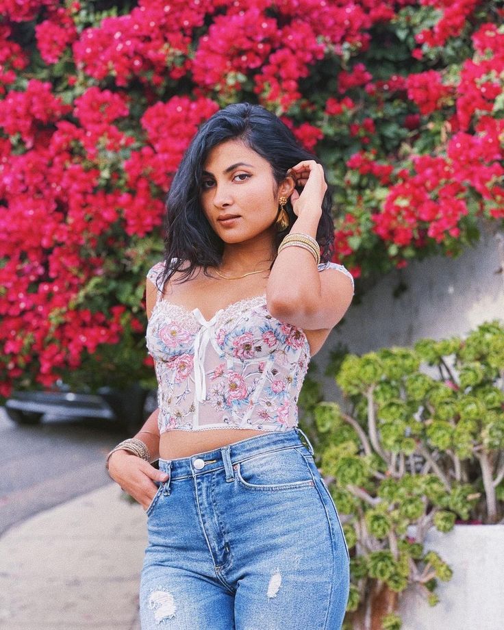 Vidya Vox (Vidya Iyer) Biography – Age, Songs, YouTube Career, Personal Life & Achievements