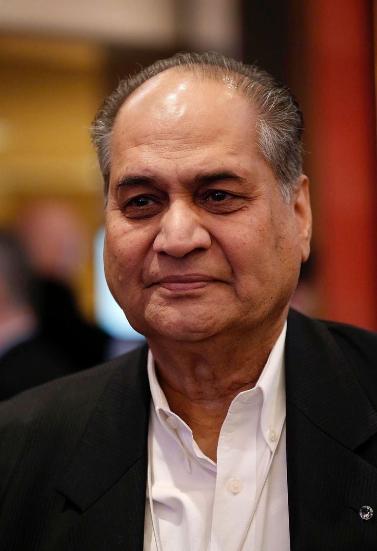 Rahul Bajaj Biography – Life, Legacy, Bajaj Group, Net Worth & Achievements